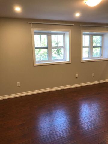 For Lease - 983-1 Syndenham Lane, Milton, Ontario - Photo 2