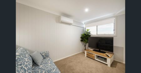 Executive Townhouse in Prime Toowoomba Location. - Photo 2