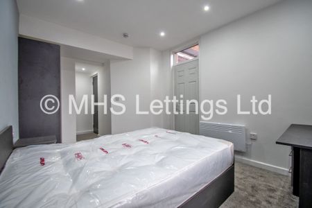 Flat 1, 12 Noster Hill, Leeds, LS11 8QE - Photo 5