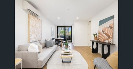 Designer Apartment in the Heart of St Kilda, Moments from the Beach - Photo 4