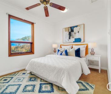 Open the Door to Coastal Charm and Character in Port Noarlunga - Photo 1