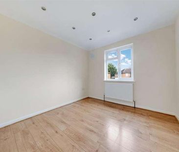 Deer Park Gardens, Mitcham, CR4 - Photo 5