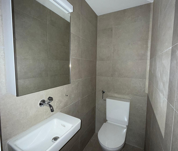 Helle sanierte 4-Zimmerwohnung im 7. Stock / Mietzinsaktion - Photo 6