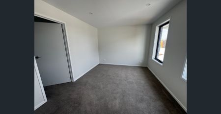 Brand new two bedroom townhouse in the heart of Sorell. - Photo 4