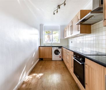 Princes Road, Weybridge, Surrey, KT13 ground floor flat to rent - Photo 1