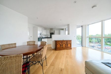 Malthouse Court, High Street, Brentford, TW8 0FR - Photo 2