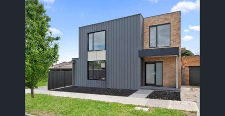 Brand New, Stylish and Low-Maintenance Living - Photo 4