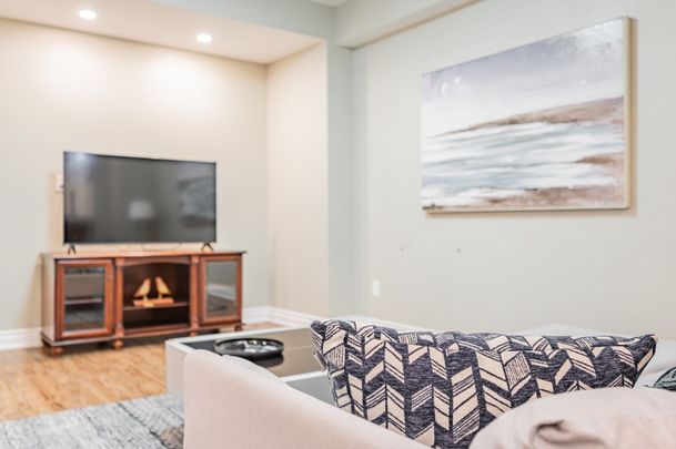 For Lease - 2379 Cliff Road Unit# Basement, Mississauga, Ontario - Photo 1