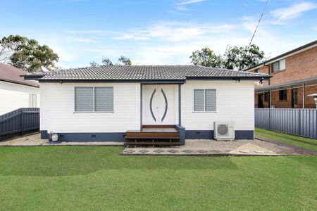 13 Lindsay Street, Cessnock NSW 2325 - House For Rent | Domain - Photo 5