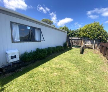 11B Brierley Place, Marfell - Photo 4