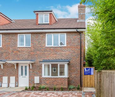 4 bedroom house to rent Southdown Place, Ardingly, Haywards Heath, ... - Photo 5