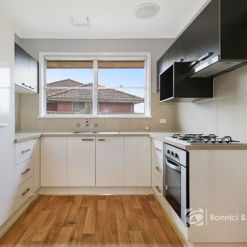 CENTRAL LOCATION! - Photo 1
