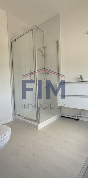 Location Appartement 3 pièces 66m² AUMALE 76390 - Photo 1