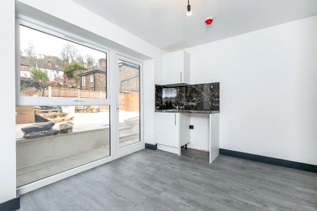 House share to rent - Photo 3