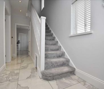 3 bedroom semi-detached house to rent - Photo 3