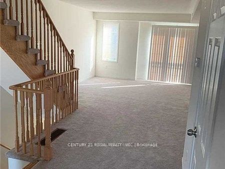 Property For Lease | E7321924 - Photo 4