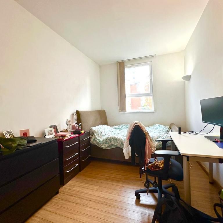 3 bedroom apartment to rent - Photo 1