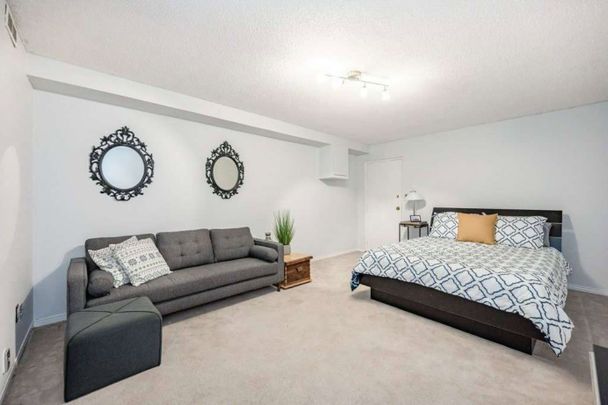 For Lease - 895 Maple Avenue Unit# 514, Burlington, Ontario - Photo 1