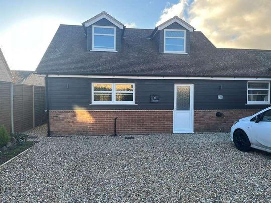 Holmsey Green, Beck Row, IP28 - Photo 1