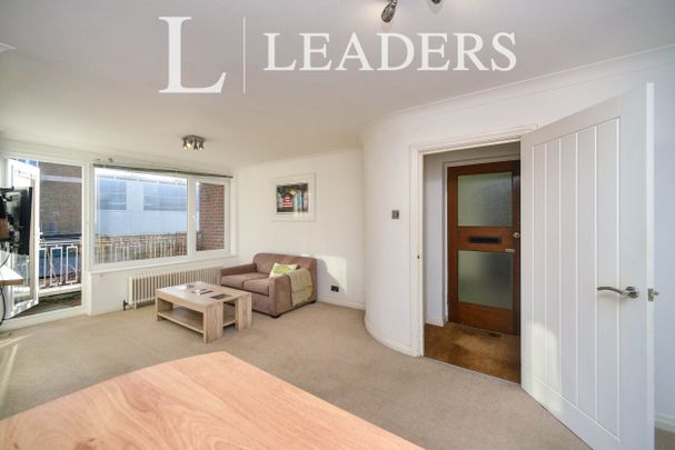 2 bedroom apartment to rent Glynde House, Palmeira Avenue, Hove, BN3 - Photo 1
