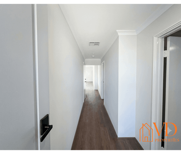 Stylish Brand New 4x2 Home in Hammond Park - Photo 3