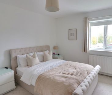 3 bedroom semi-detached house to rent - Photo 3