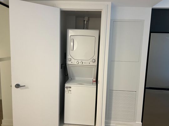 For Lease - 1 Jarvis Street Unit# 321, Hamilton, Ontario - Photo 1