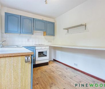 2 bedroom terraced house to rent - Photo 6