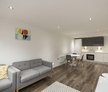 2 bedroom apartment to rent - Photo 3