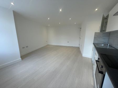 1 bedroom flat to rent - Photo 4