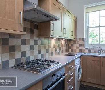 2 bedroom apartment to rent - Photo 6