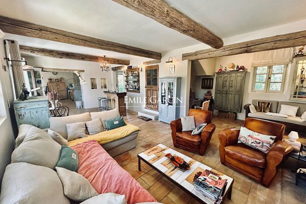 Luberon, Bonnieux, Mas à louer avec piscine - Photo 1