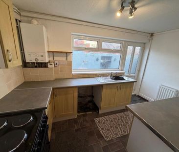 2 bedroom terraced house to rent - Photo 4
