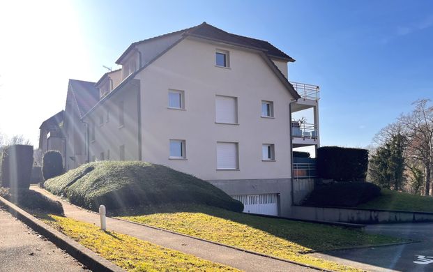 Location Appartement WENTZWILLER 1 250 € CC - Photo 1