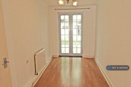 2 bedroom bungalow to rent - Photo 3
