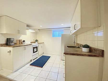 For Lease - 2 Chicora Avenue Unit# BSMT, Toronto, Ontario - Photo 4