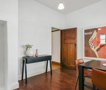 Character home in a perfect location - Photo 4