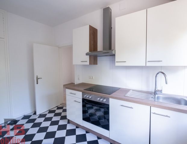 Stilvolle Dachgeschosswohnung am Schwachhauser Ring – Wohnen mit Weitblick - Photo 1