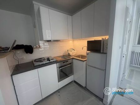 Location AppartementParis 9ème Saint-Georges - Photo 3