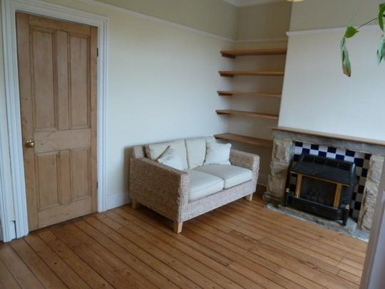 2 bedroom property to rent - Photo 1