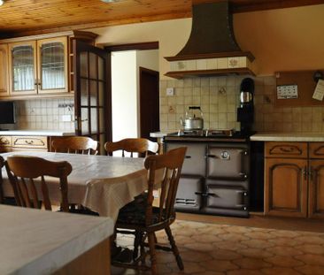 3 bedroom detached bungalow to rent - Photo 2
