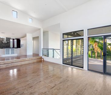 Stunning Hilltop Home with Skyline Views - Photo 3