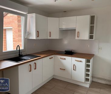 Location Maison 4 pièces 76m² LA CHAPELLE D ARMENTIERES 59930 - Photo 2