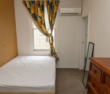 Room 10/8 Pitt Street, Dunedin North, Dunedin City - Photo 4