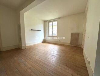 Location Appartement 2 pièces 29 m2 à Lons-le-Saunier - Photo 4