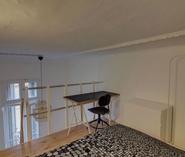 Appartement à louer 2 pièces • 14,20 m2 Marseille 1 - Photo 1