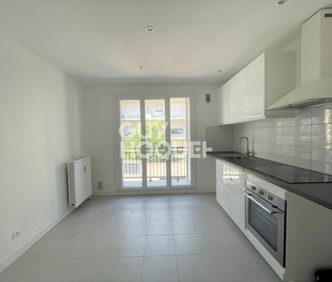 LOCATION : appartement F3 (76 m²) à VOIRON - Photo 4