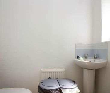 Wolverton - Fully Redecorated Double Bedroom Home With En-suites!, ... - Photo 2