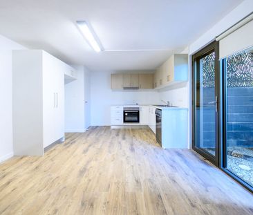 1 Bedroom Unit in Burleigh Heads! - Photo 3