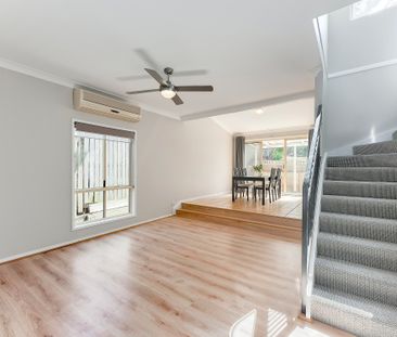 69 Goldsbrough Road, Taringa QLD 4068 - House For Rent - $950 | Domain - Photo 1
